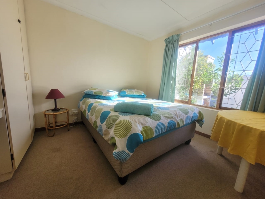 3 Bedroom Property for Sale in Paradise Beach Eastern Cape